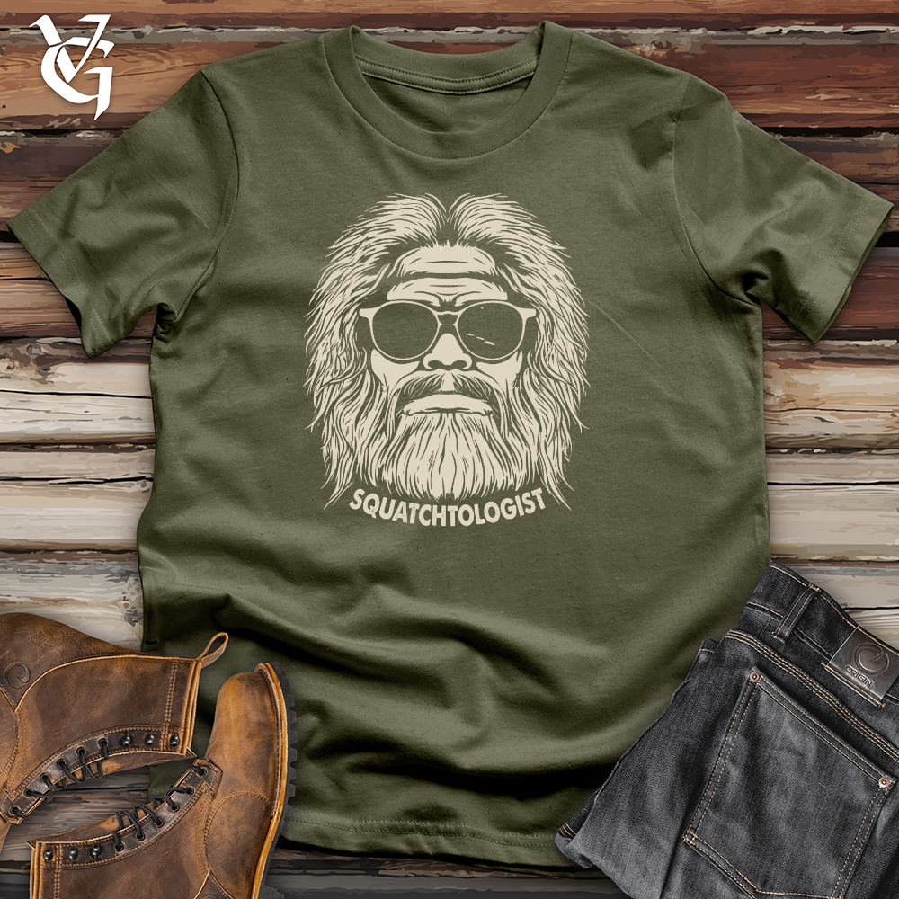 Vintage Retro Squatch Cotton Tee