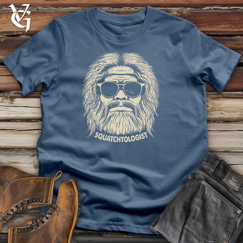 Vintage Retro Squatch Cotton Tee