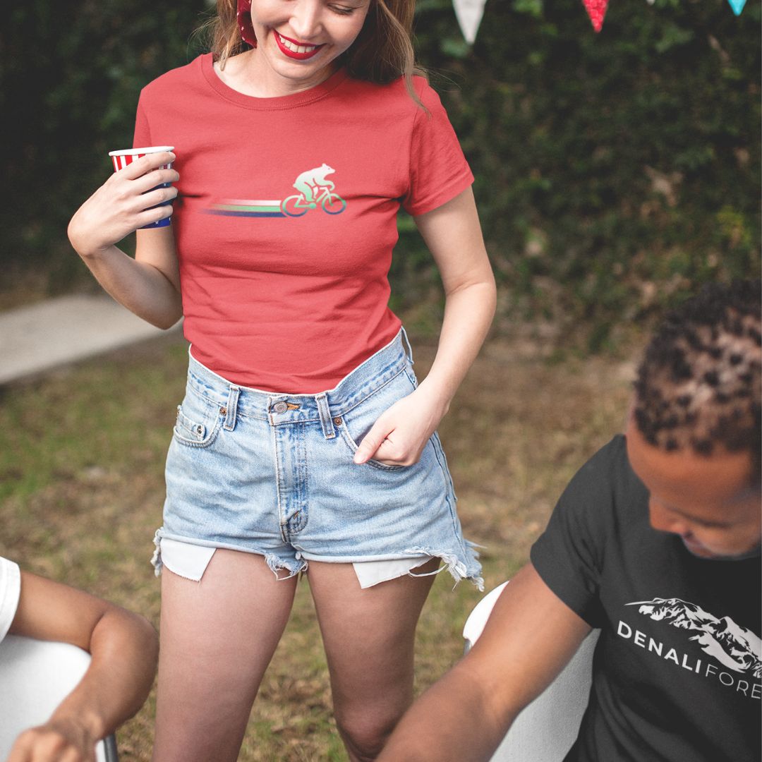 Woodland Cyclist Bear - Unisex T-shirt