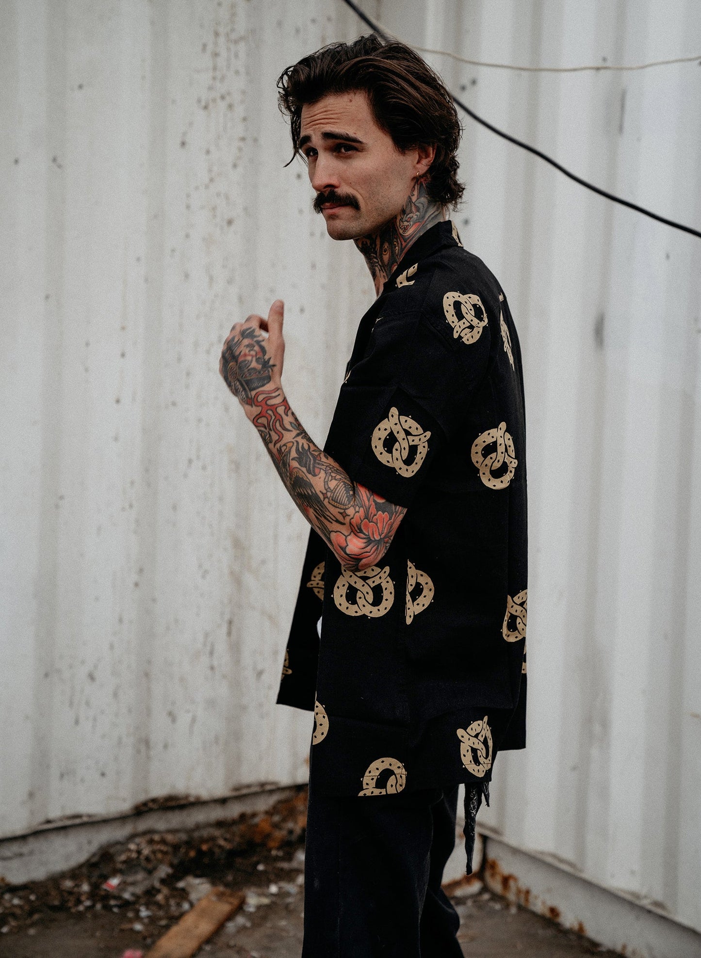 Don't Get It Twisted Button-Up