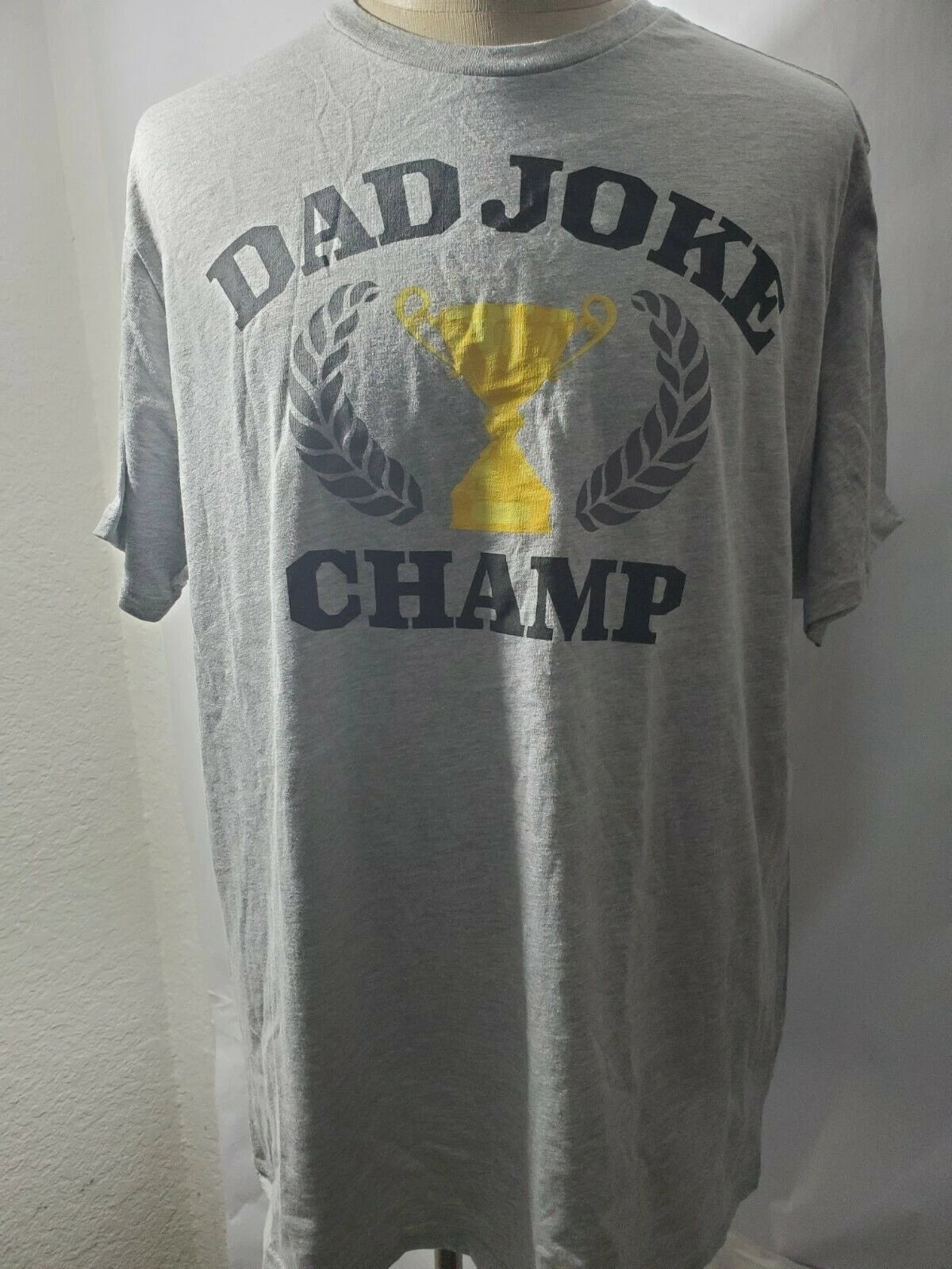 DAD JOKE CHAMP Short Sleeve T- Shirt NEW !!! XL