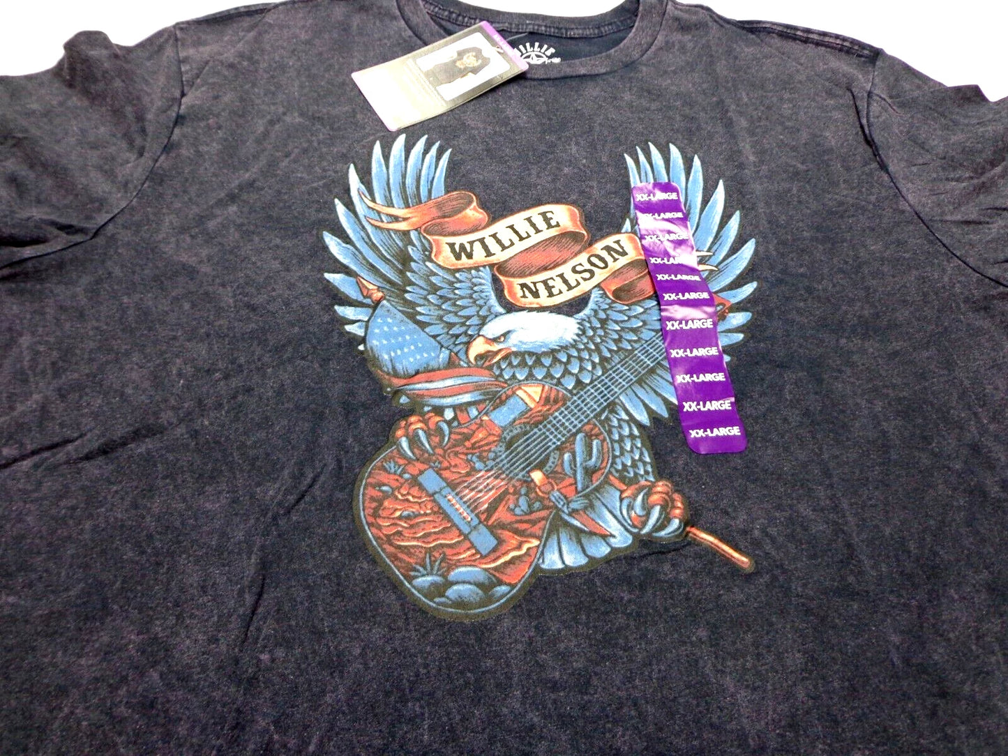 WILLIE NELSON Eagle with Guitar Graphic Vintage Look Band Tee Size 2XL