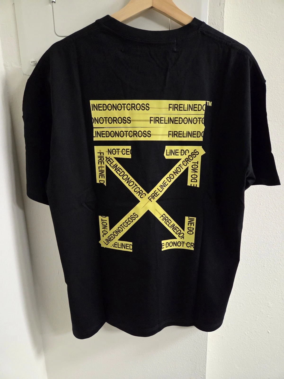 Off Wht Do Not Cross Temperature Black T-Shirt Regular Fit S/M/L/XL T41