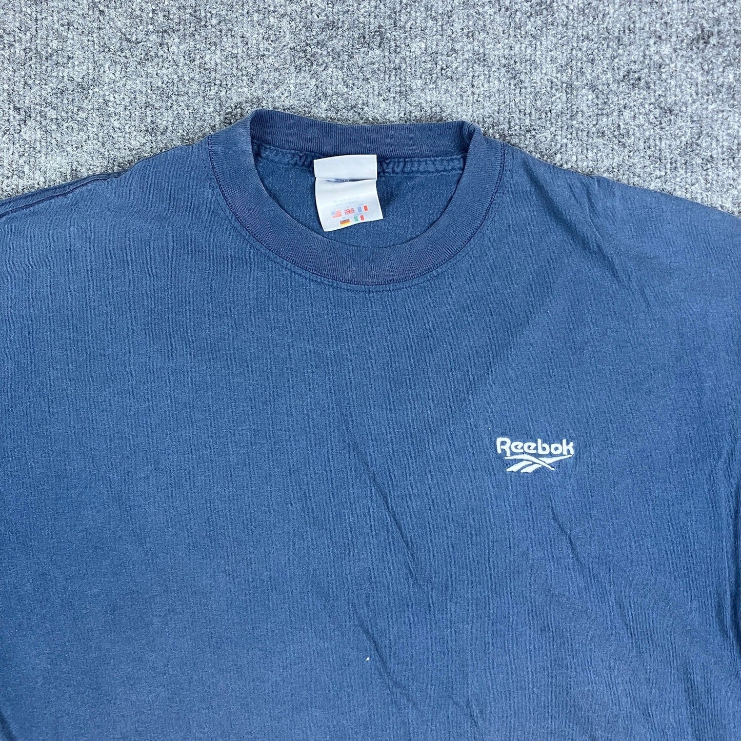 Reebok T-Shirt Mens Size L Navy Blue Embroidered Logo Minimalist Basic Tee