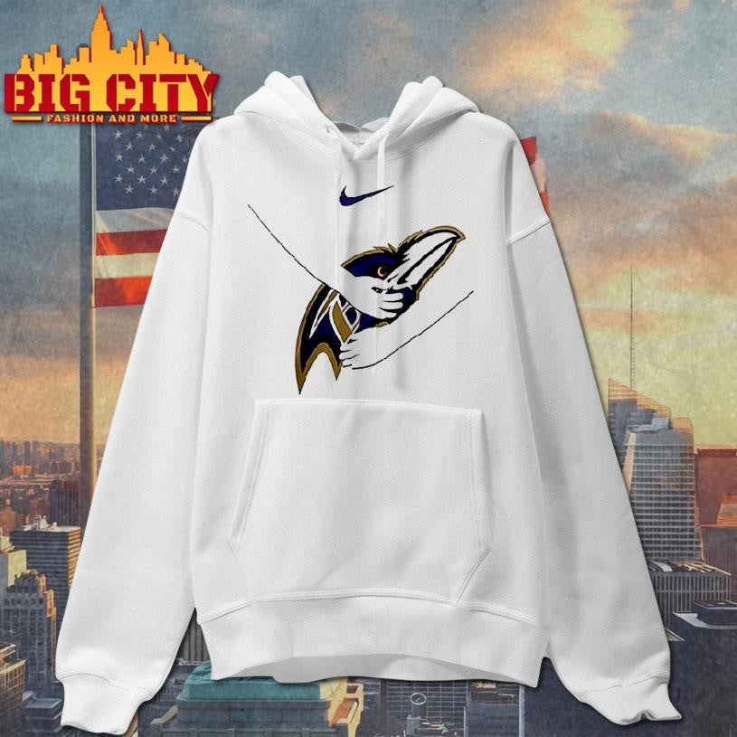 Baltimore Ravens X National Hugging Day Wants A Hug Logo Shirt