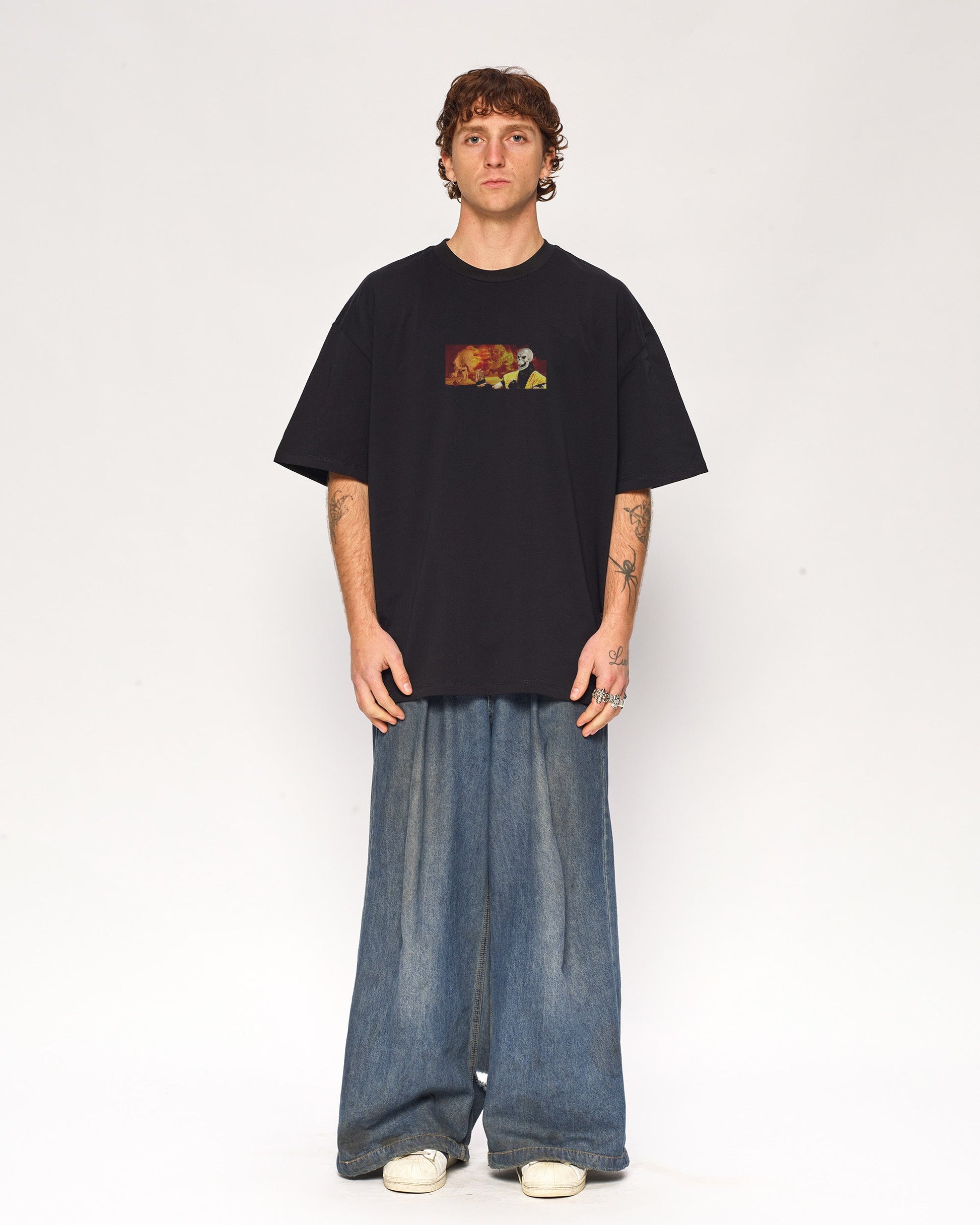 Mortal Kombat Banner Oversized Tee