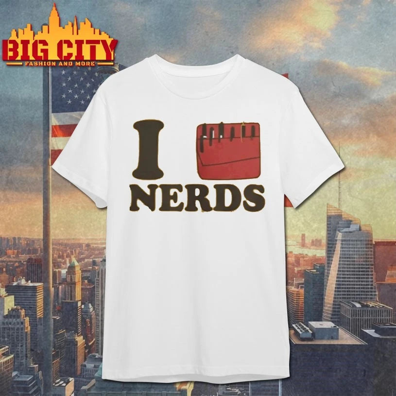 Cat Valentine I Heart Nerds shirt