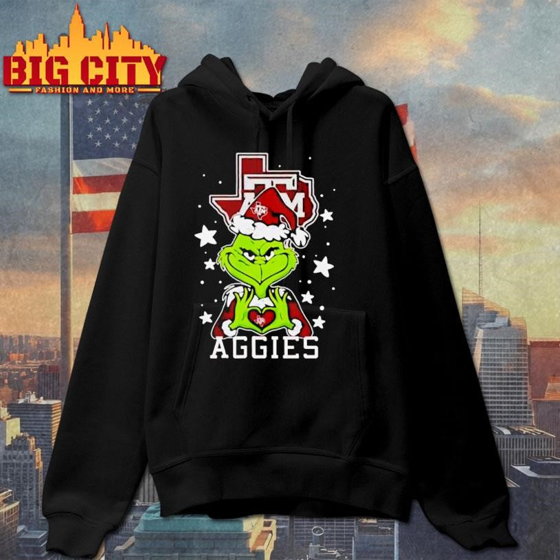 Grinch love Texas A&amp;M Aggies Christmas ’25 shirt