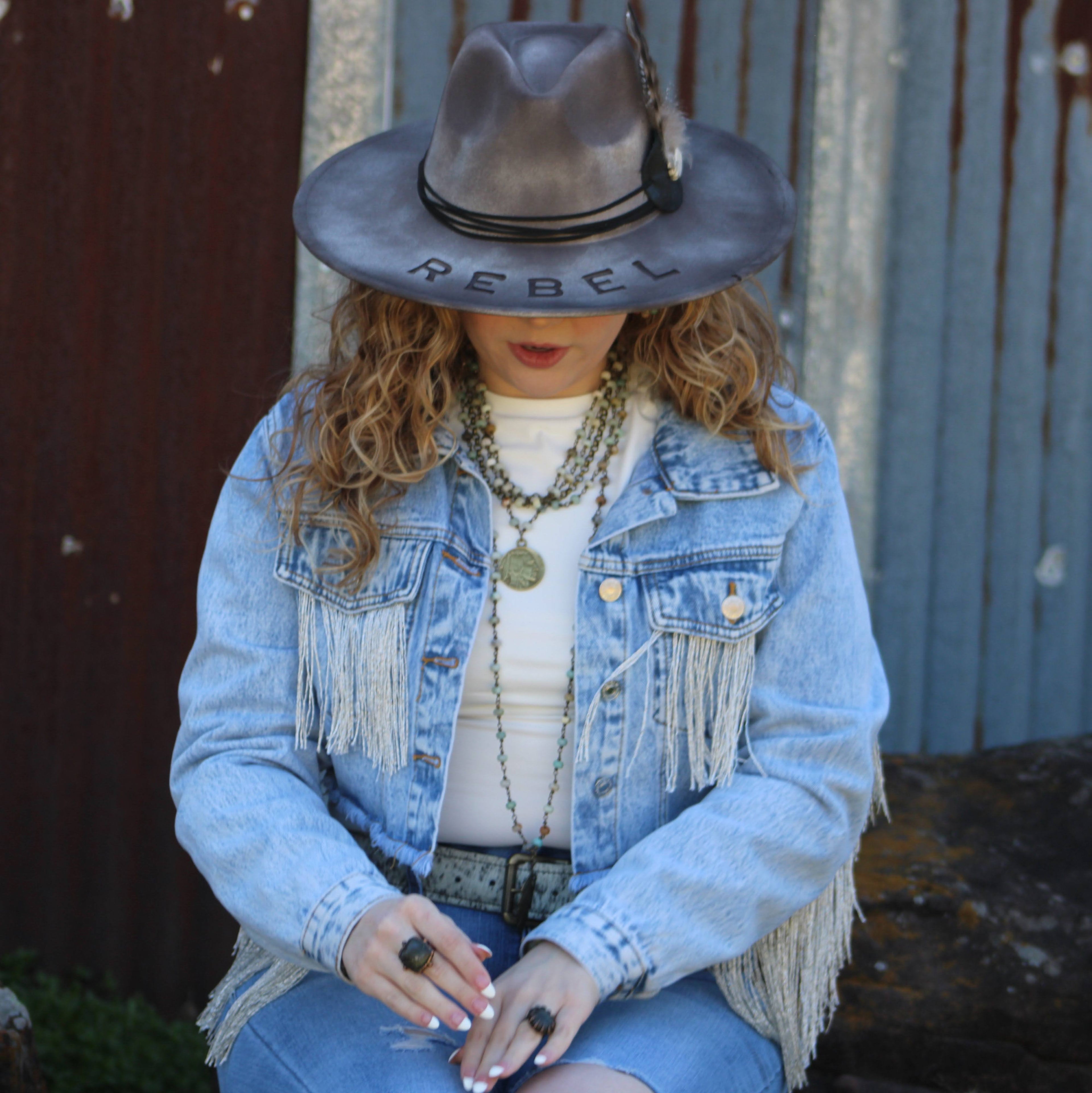 Amazonite Beaded Necklace with Antique Gold Feather 251x