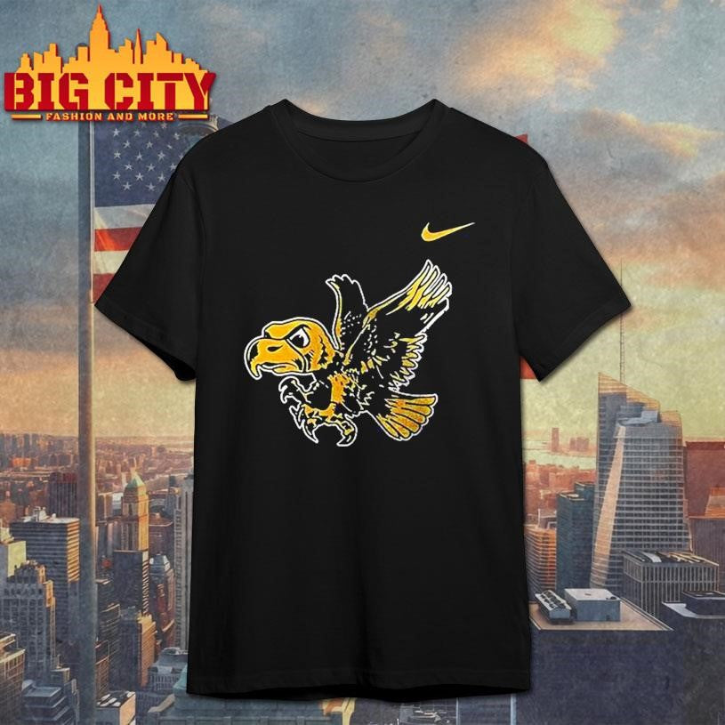 Iowa Hawkeyes Caitlin Clack Logo Shirt