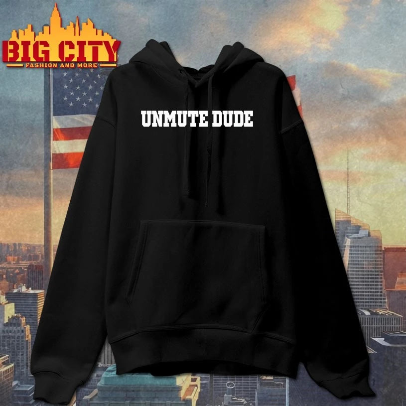 Jaysanalysis Wearing Unmute Dude shirt