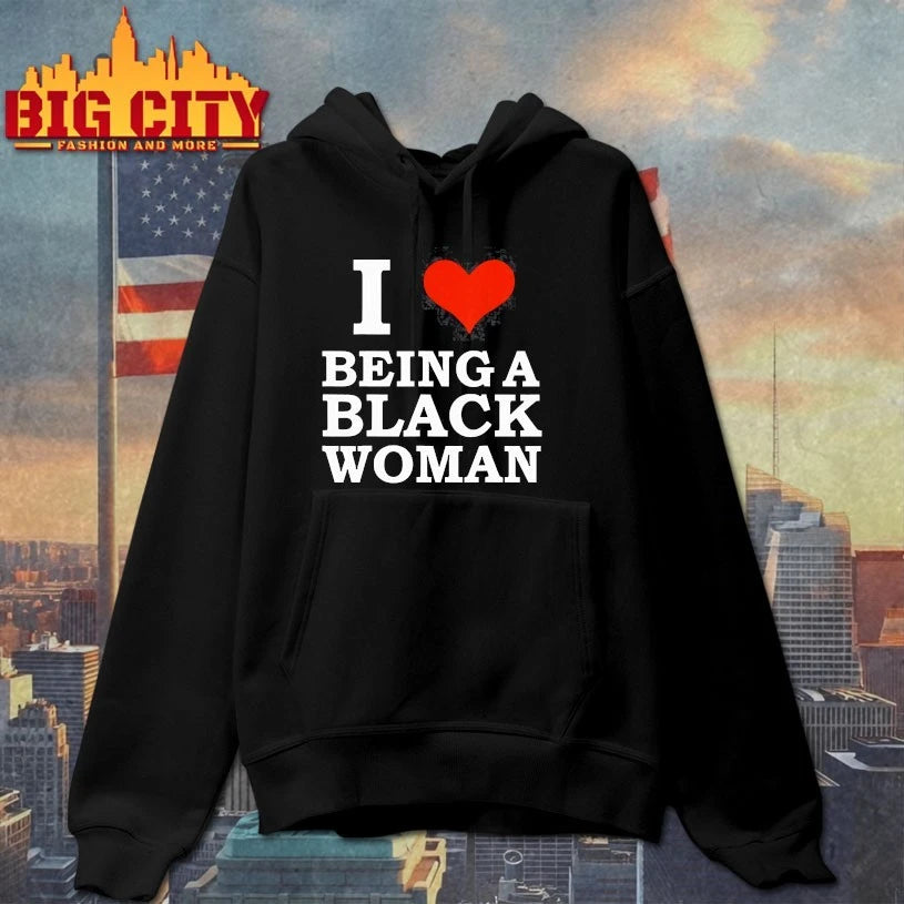 Killa Yonna I love being a black woman Shirts