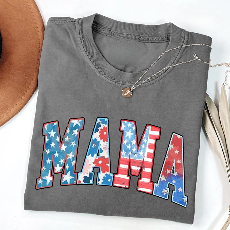 Retro American Mama Tee, Comfort Colors USA Shirt, Vintage 4th of July Graphic T-Shirt, Stylish Independence Day Outfit,...