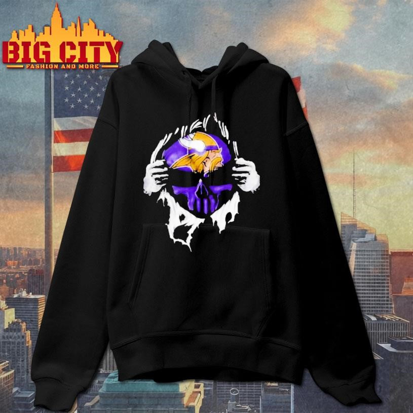Ripped From The Chest Skull Deep Minnesota Vikings Till The Grave Shirt