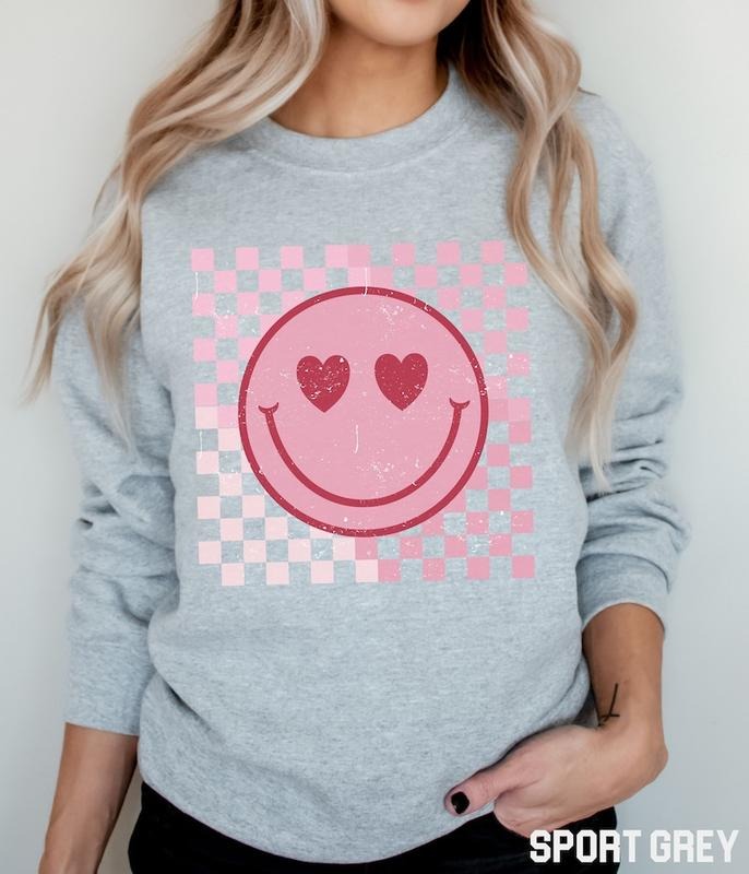 Smiley Face Sweatshirt, Retro Happy Face Crewneck, Trendy Checkered Sweatshirt, Cute Valentine  Hoodie and Sweater; T-shirt Cotton Polyester
