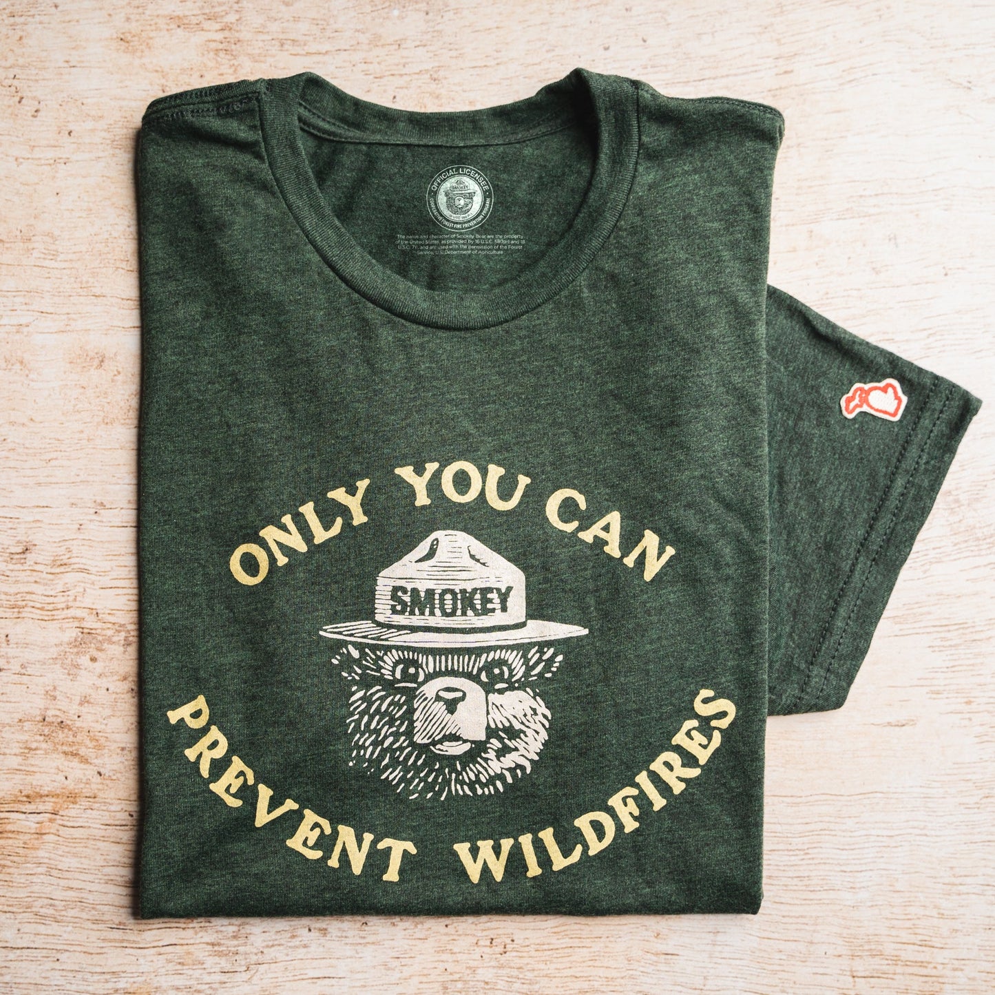 SMOKEY BEAR - PREVENT WILDFIRES (UNISEX)