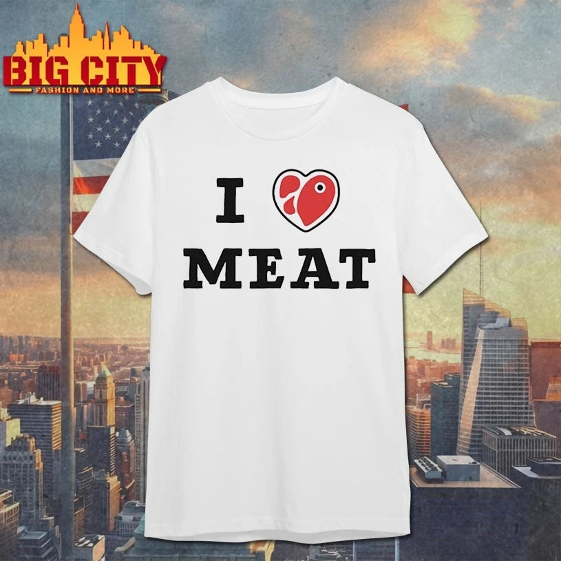 Tamara Ugolini wearing I love meat shirt