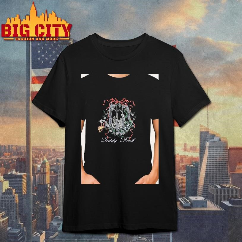 Teddy Fresh Skeleton Gothic Window Graphic Shirt