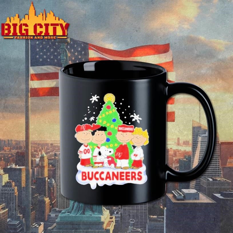 The Peanuts Characters Tampa Bay Buccaneers Christmas 2025 Shirt