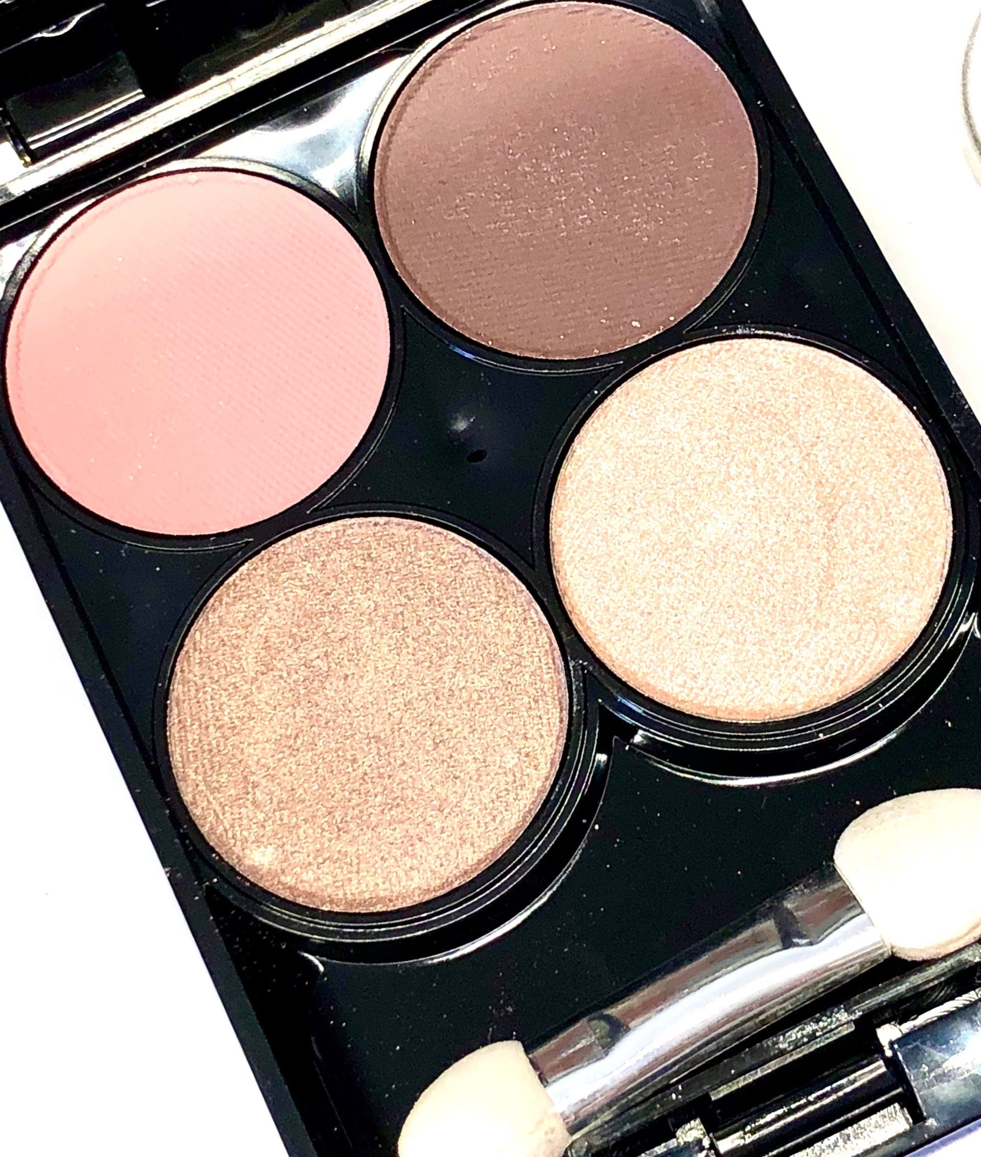 Chantilly Love Shadow Drop Quad