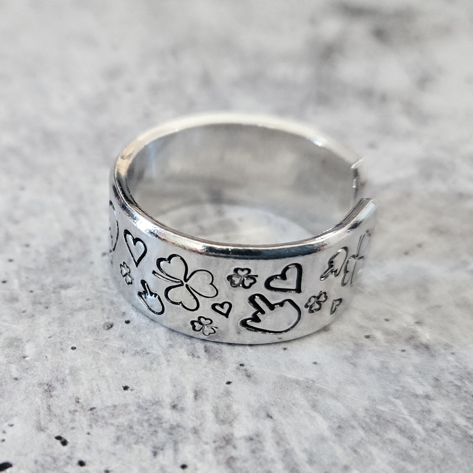 Middle Finger Shamrock St. Patrick's Day Ring