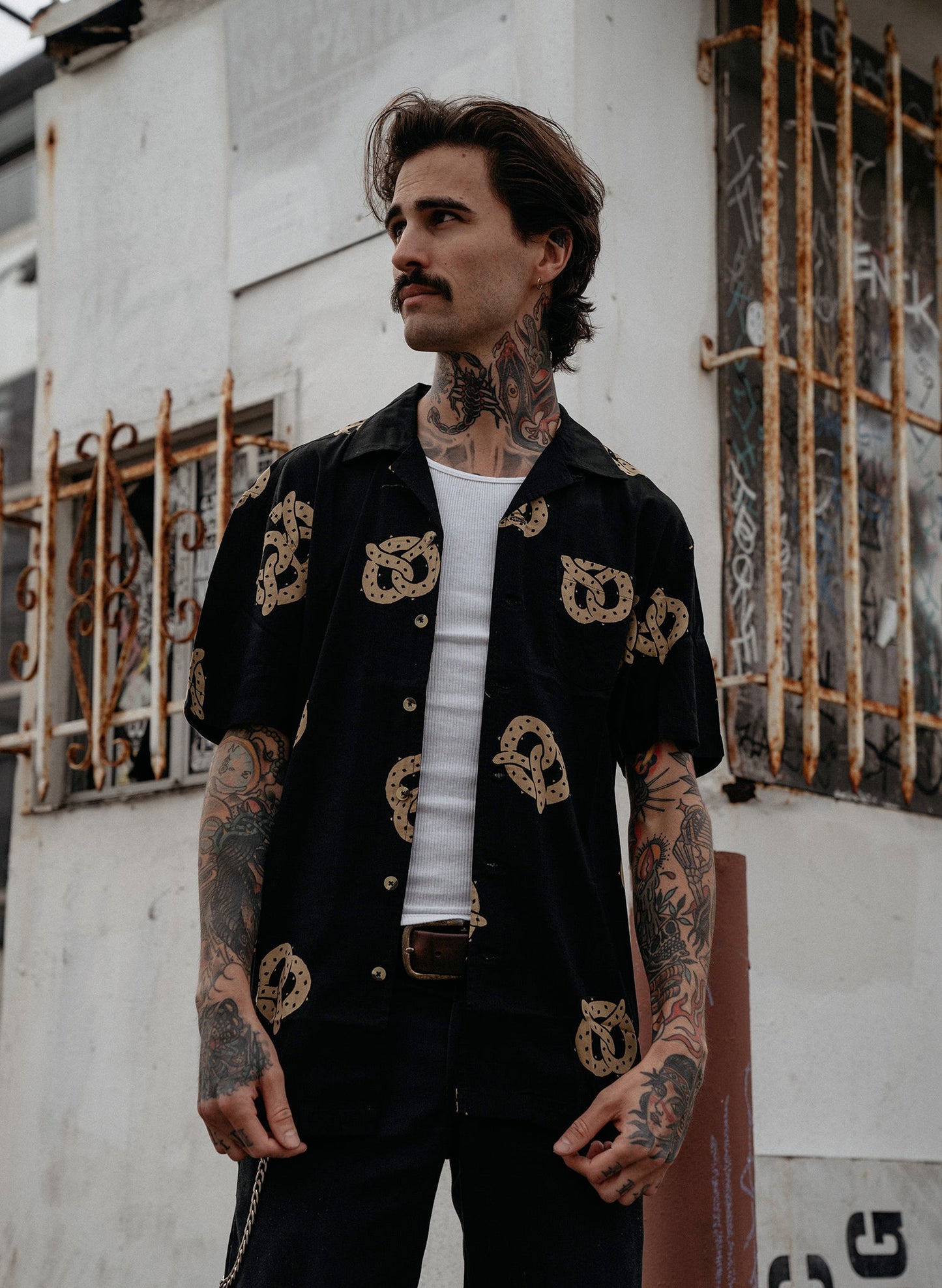 Don't Get It Twisted Button-Up