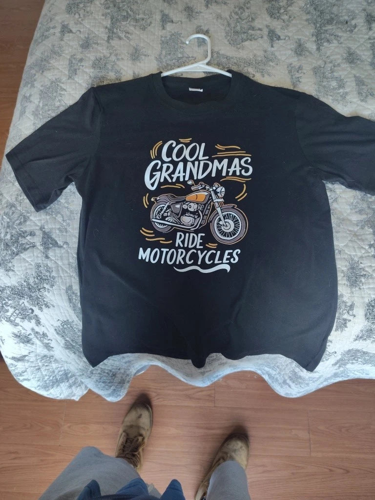 Cool Gramas Ride Motorcycles Black T-shirt