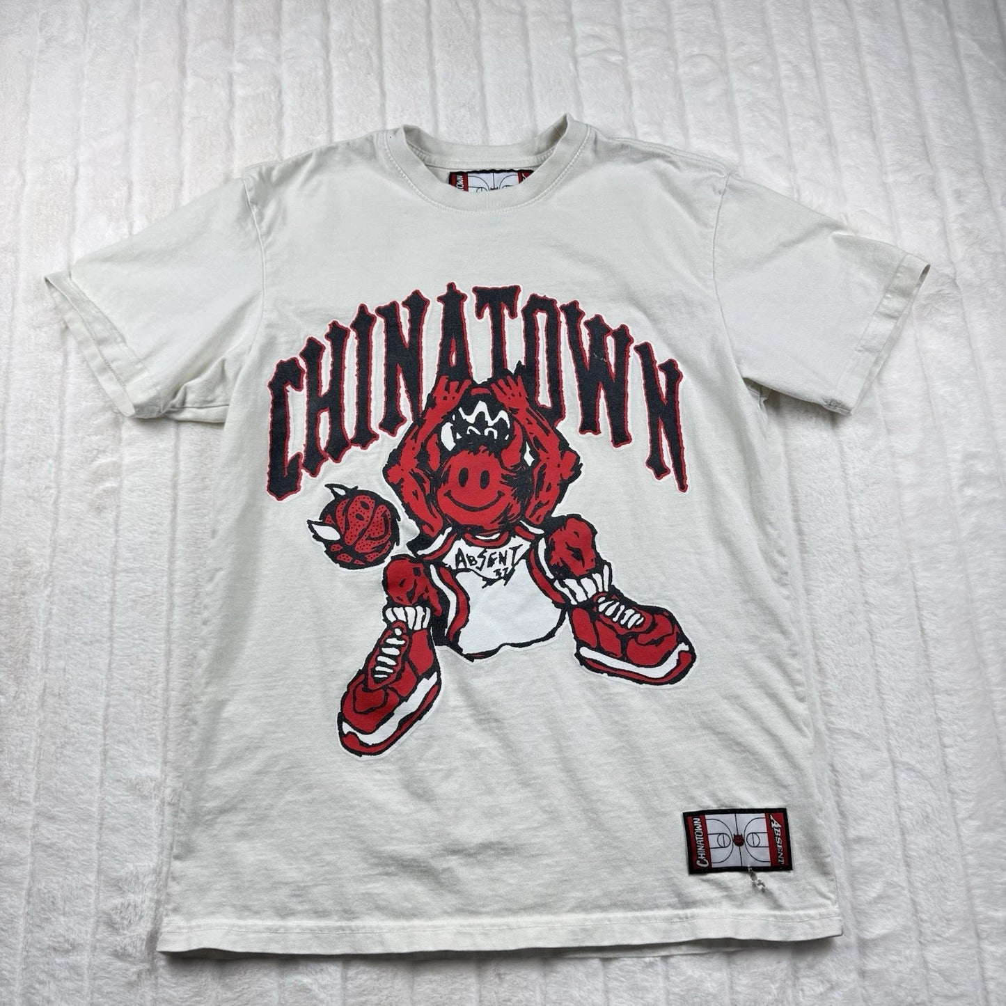 Chinatown Market Absent Basketball T-Shirt Men's S Slam Dunk Arc Devil Graphic