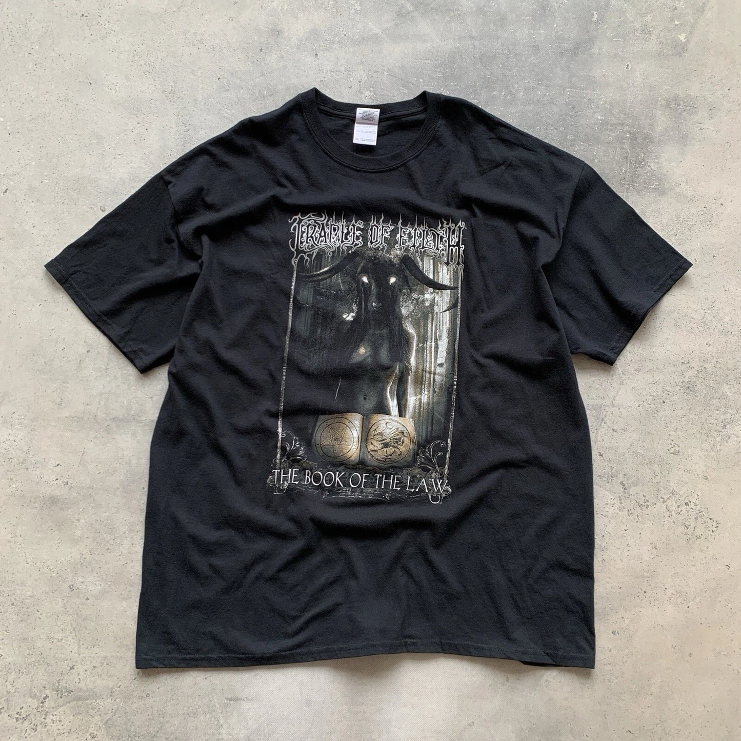 VINTAGE CRADLE OF FILTH THE BOOK OF THE LAW ROCK BAND TEE T-SHIRT MEN'S SIZE 2XL
