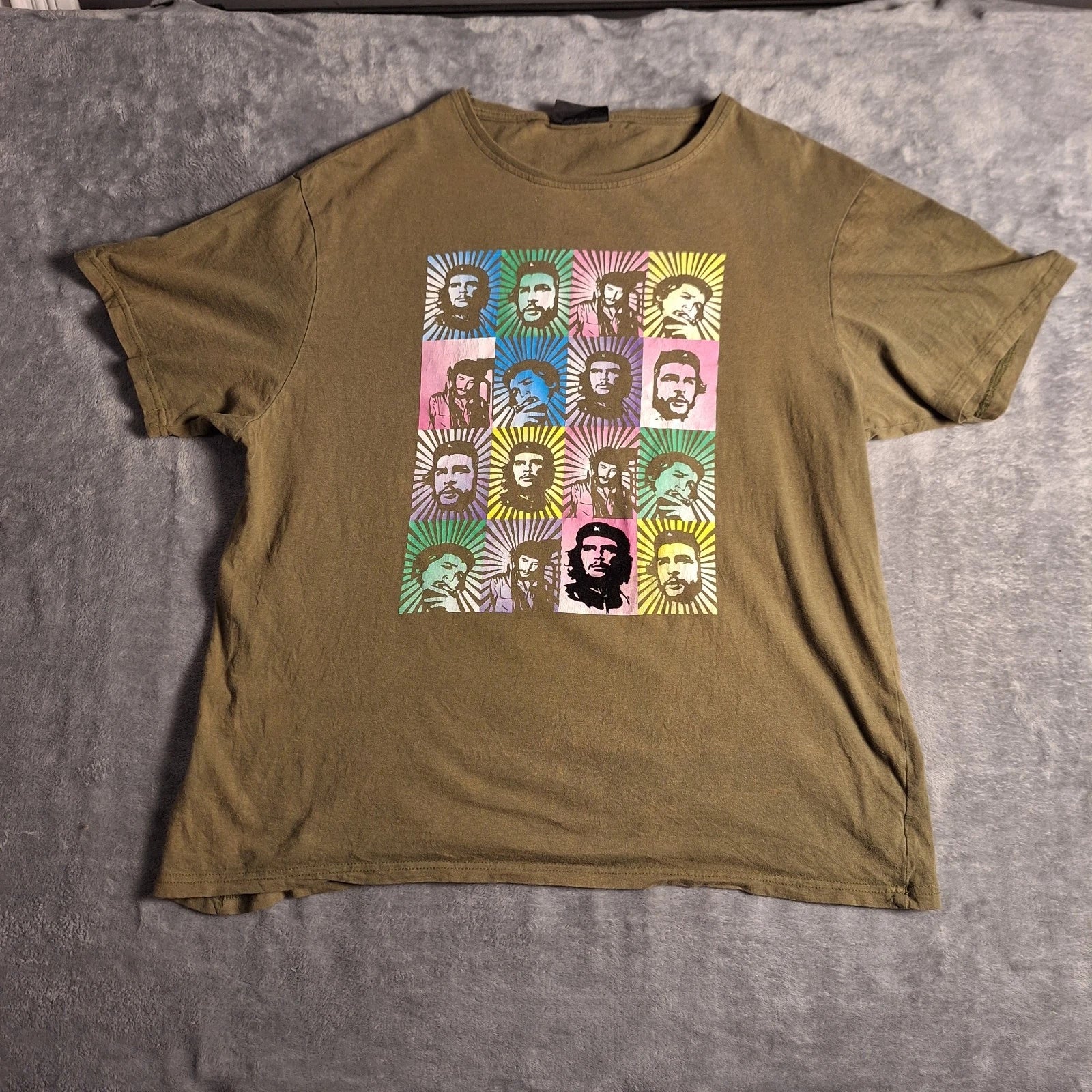 Vintage-Style Che Guevara Pop Art Graphic T-Shirt - Olive Green Size XL