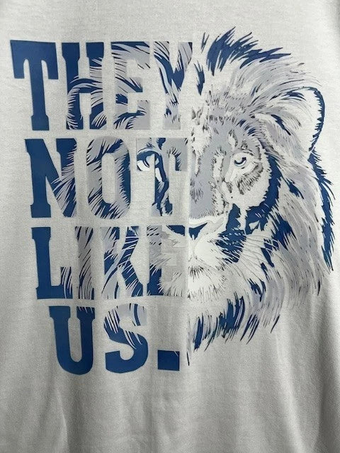 Lion Graphic White T-Shirt, XL - "THEY NOT LIKE US", everyday casual streetwear.
