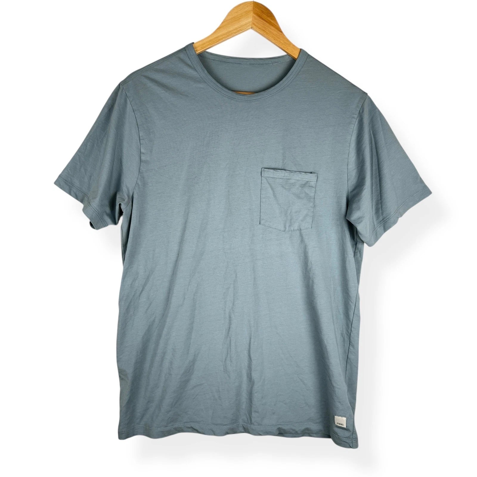 Vuori Mens Feather Pocket T Shirt Size Medium Blue Stretch Performance Sporty