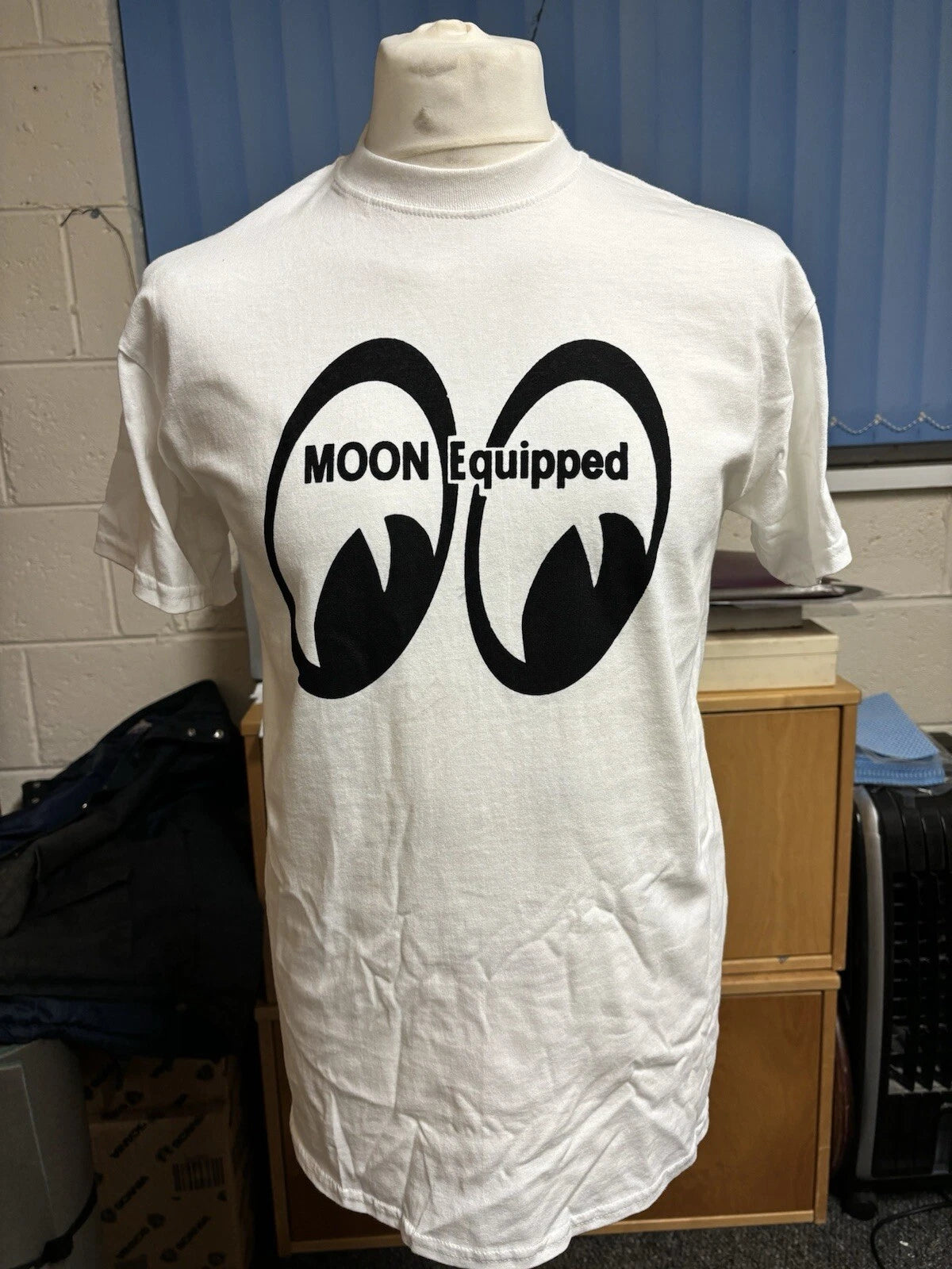 MOON EQUIPPED MOONEYES SCREEN PRINTED T SHIRT HOT ROD ROCKABILLY 50'S FREEPOST