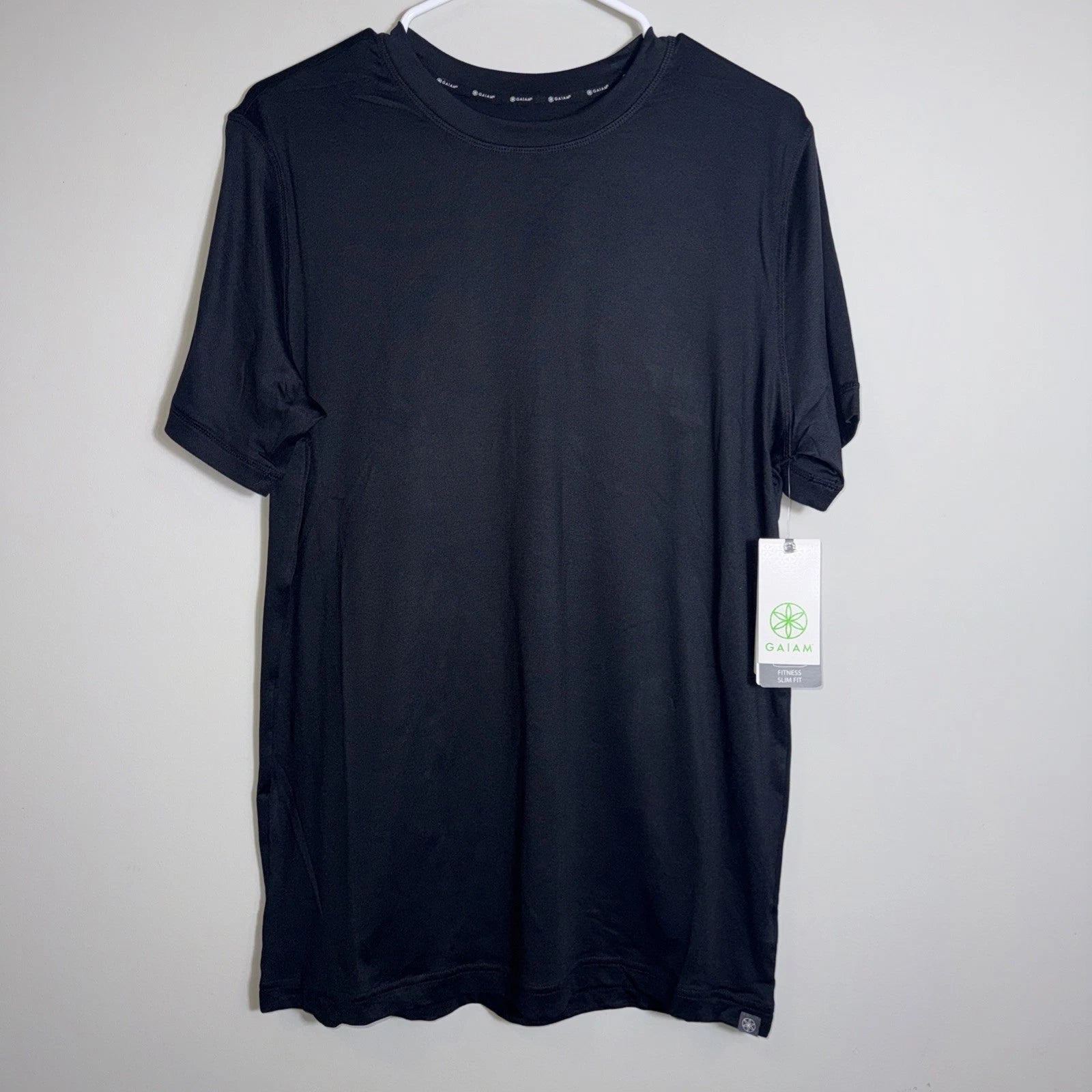 Gaiam Mens Everyday Basic Crew Neck TShirt Black Slim Fit Gym Activewear Medium