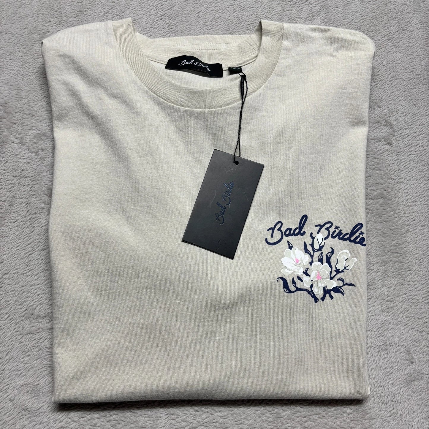 Bad Birdie T Shirt  Mens M Botanicals "Take a Whiff" Golf Tee Floral Print SAND