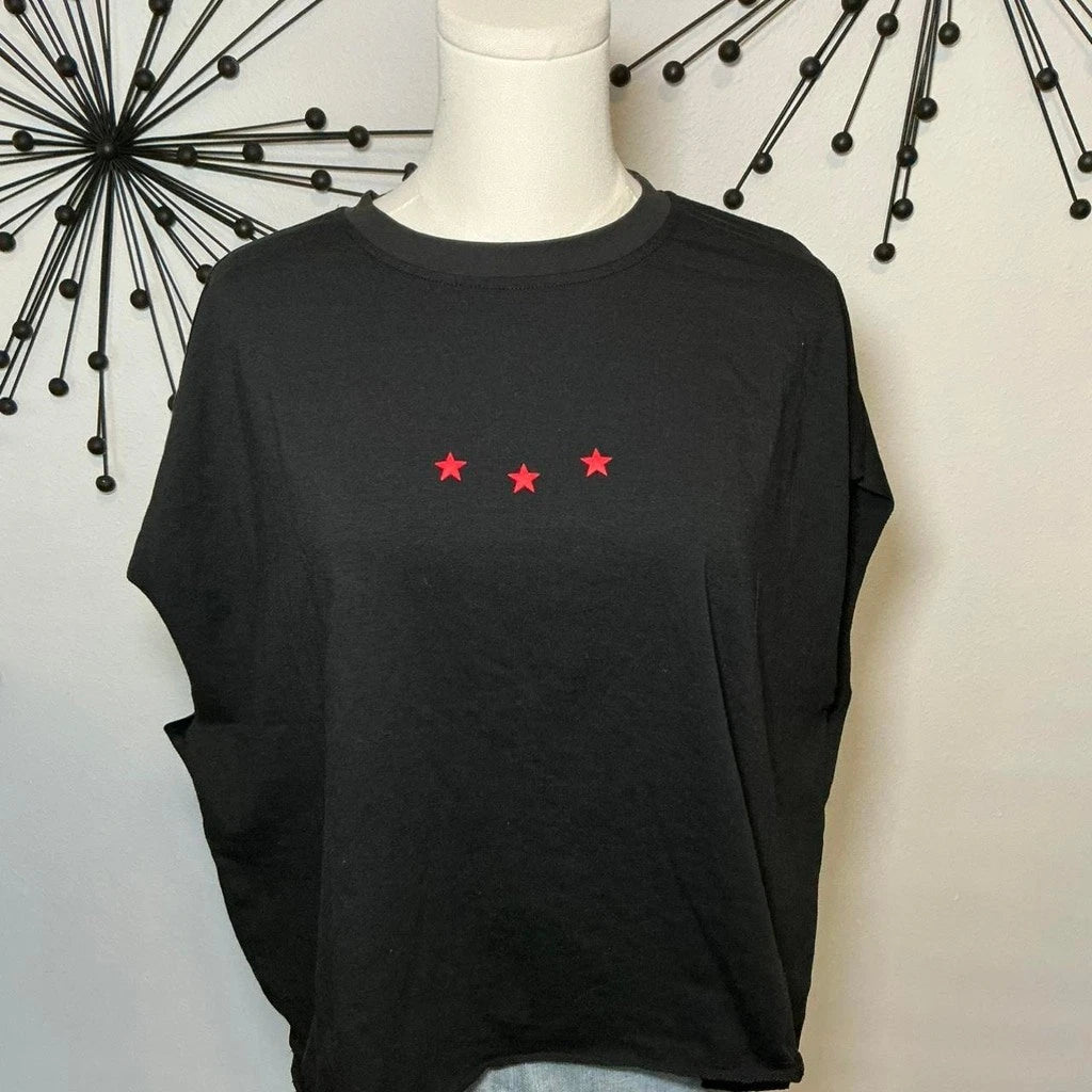 SUMWON Black Cutoff Star Tee Red Embroidered Graphic XL NWT