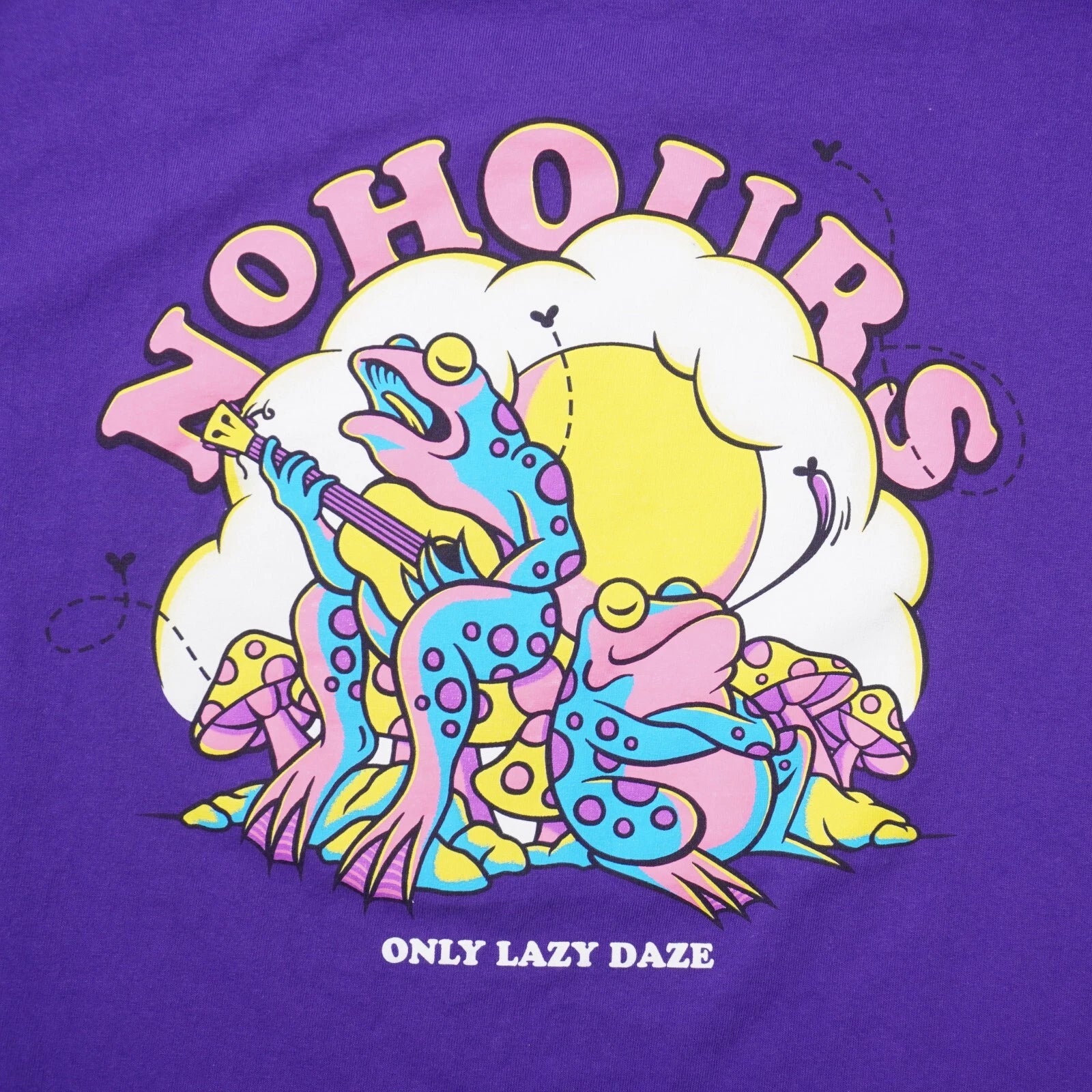 NO HOURS Only Lazy Daze Frogs Mushrooms T Shirt Mens Medium Purple Short Sleeve