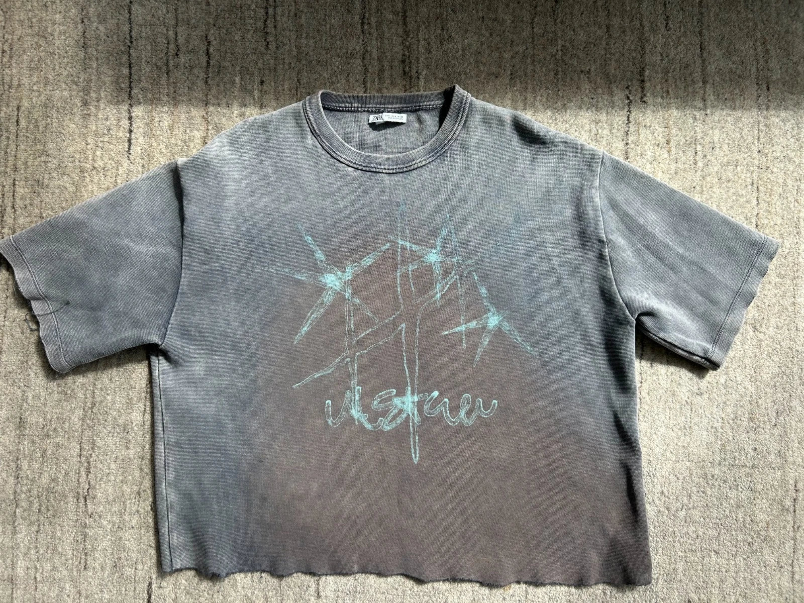 Zara washed out aesthetic grey graphic vintage look t shirt men size M