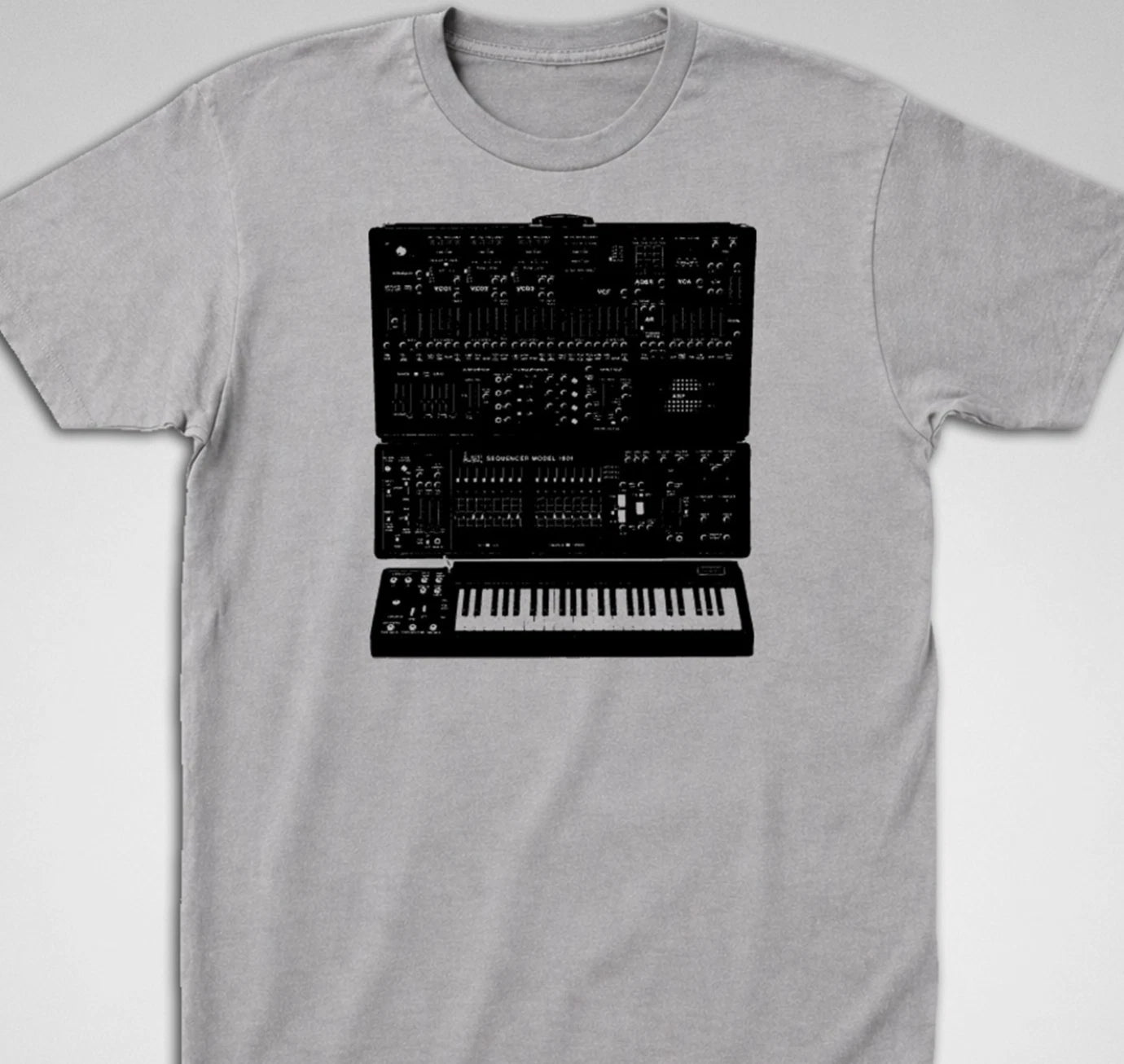 ARP 2600 Synthesizer T SHIRT analog, moog, korg modular 80s synth keyboard piano