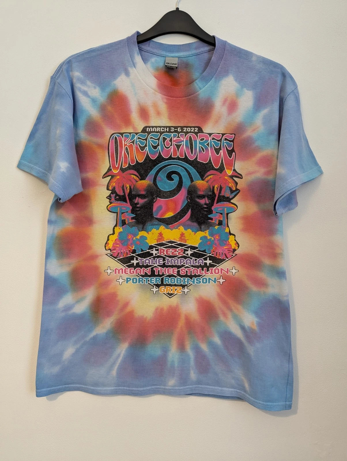 2022 Okeechobee  Festival  Psychedelic Tie Dye Cotton T Shirt Size Large.