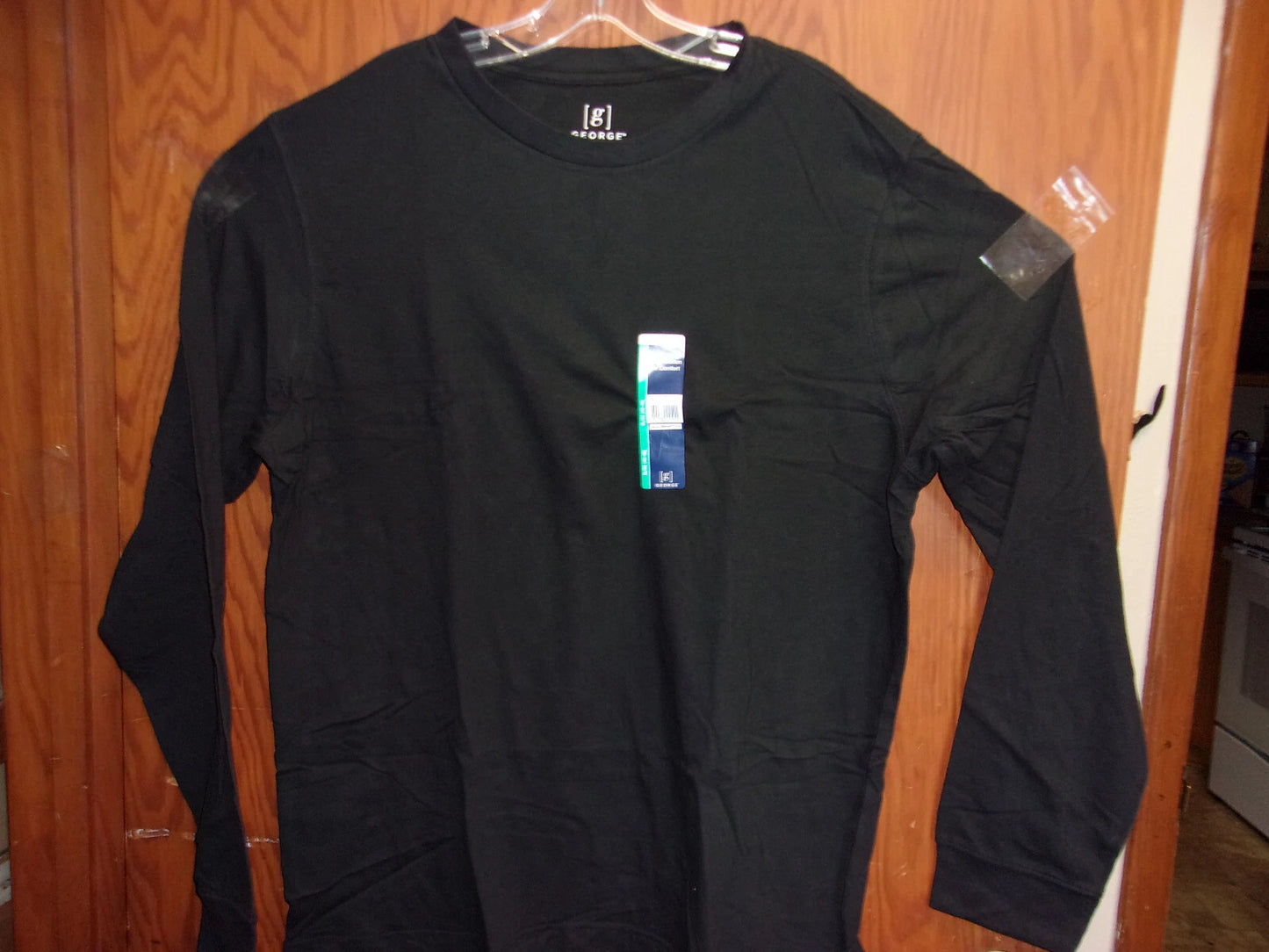 BRAND NEW " GEORGE " MEN'S SOLID BLACK COTTON  LONG SLEEVE  T-SHIRT."