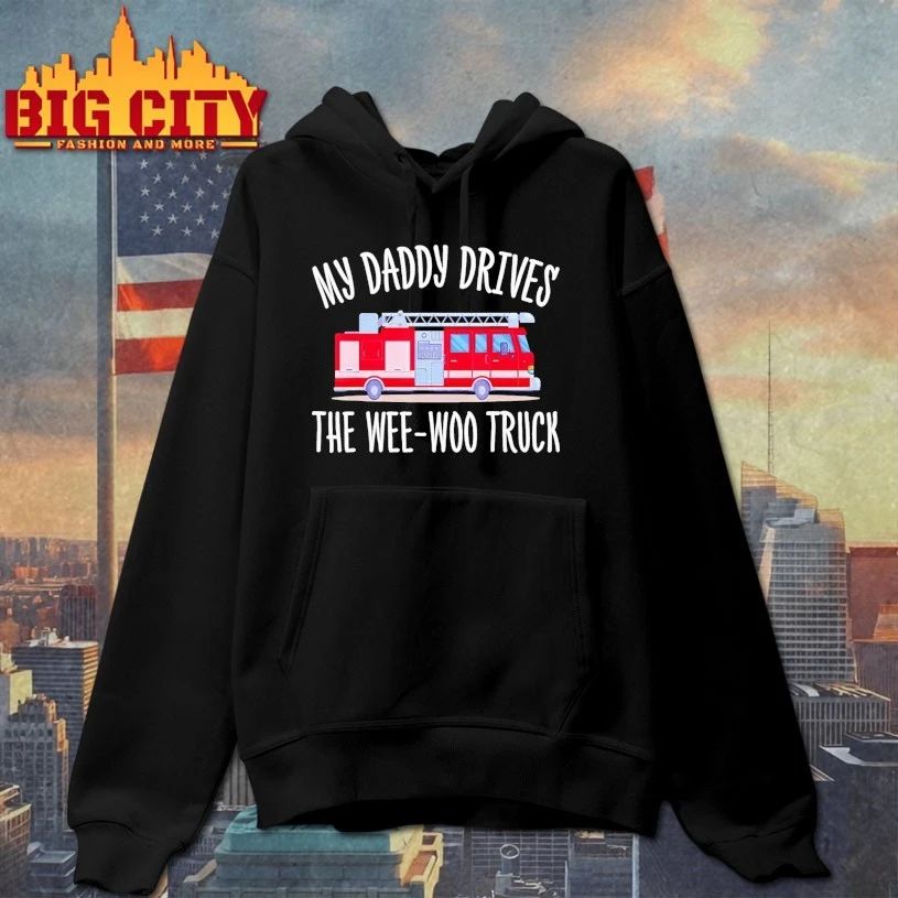 My Daddy Drives The Wee-Woo Truck t-shirt
