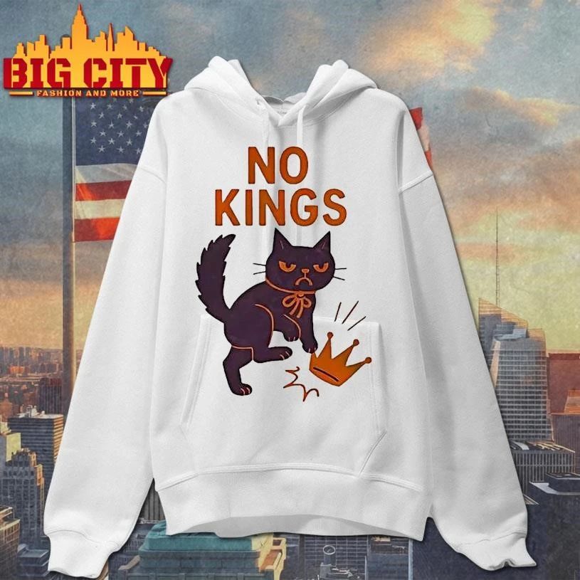 No Kings In America Black Cat Anti-Trump Shirt