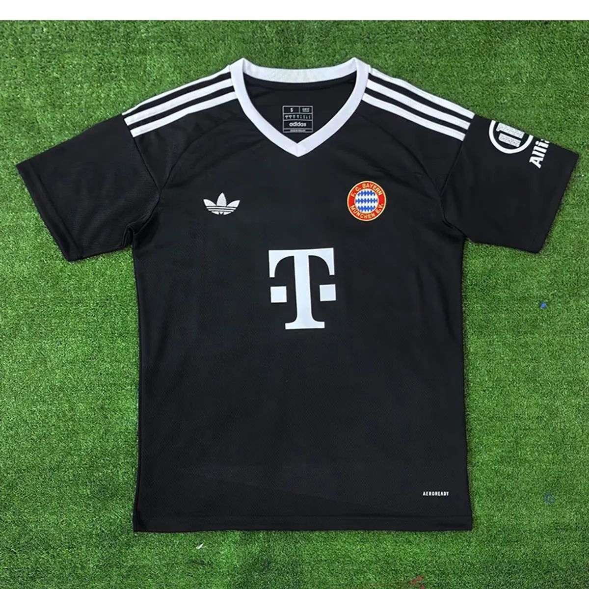 Bayern Munchen 2024-2025 Football Jersey