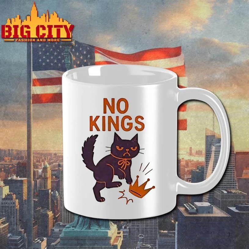No Kings In America Black Cat Anti-Trump Shirt
