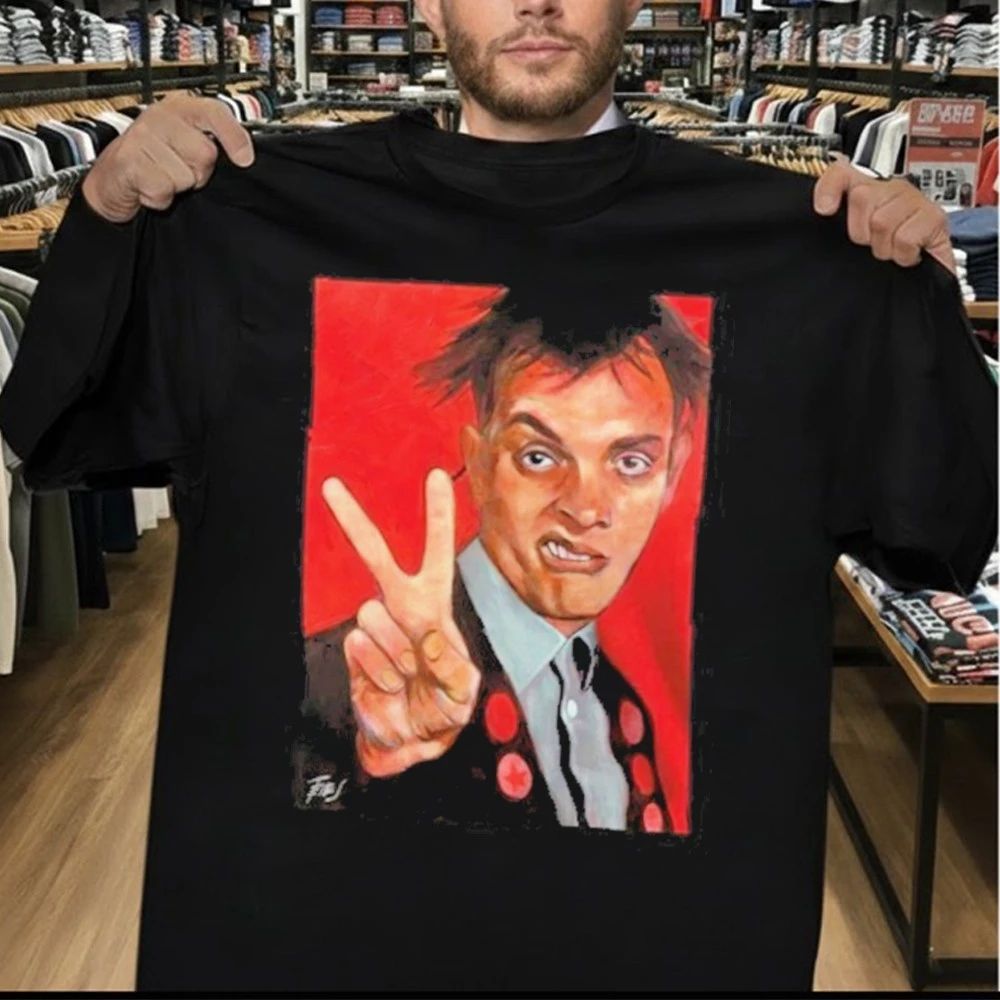 Chris Robinson Wearing Rick Young Ones Shirt