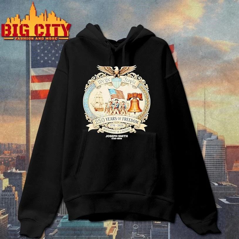 Original Personalized Descendant Of A Patriot 1776 Usa 250th Anniversary We The People Shirt