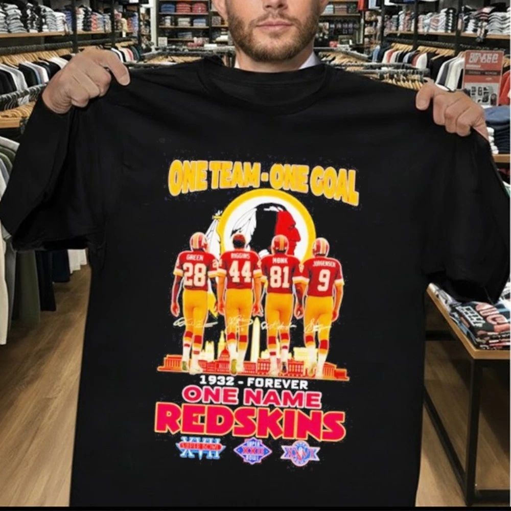 One team one goal one name Washington Redskins forever 1932 signature Shirt