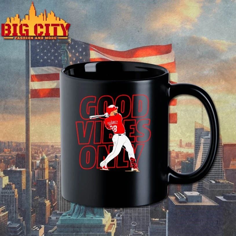 Eugenio Suarez Good Vibes Only Cincinnati Reds T-Shirt