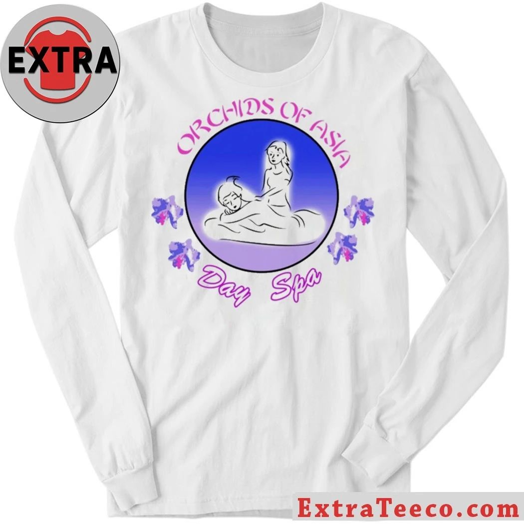 Bill Belichick’s Girlfriend Wears Orchids of Asia Day Spa & Massage Shirt